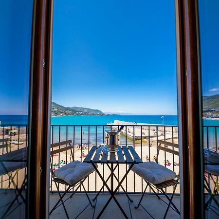 Casa Sul Mare Apartment เชฟาลู ภายนอก รูปภาพ