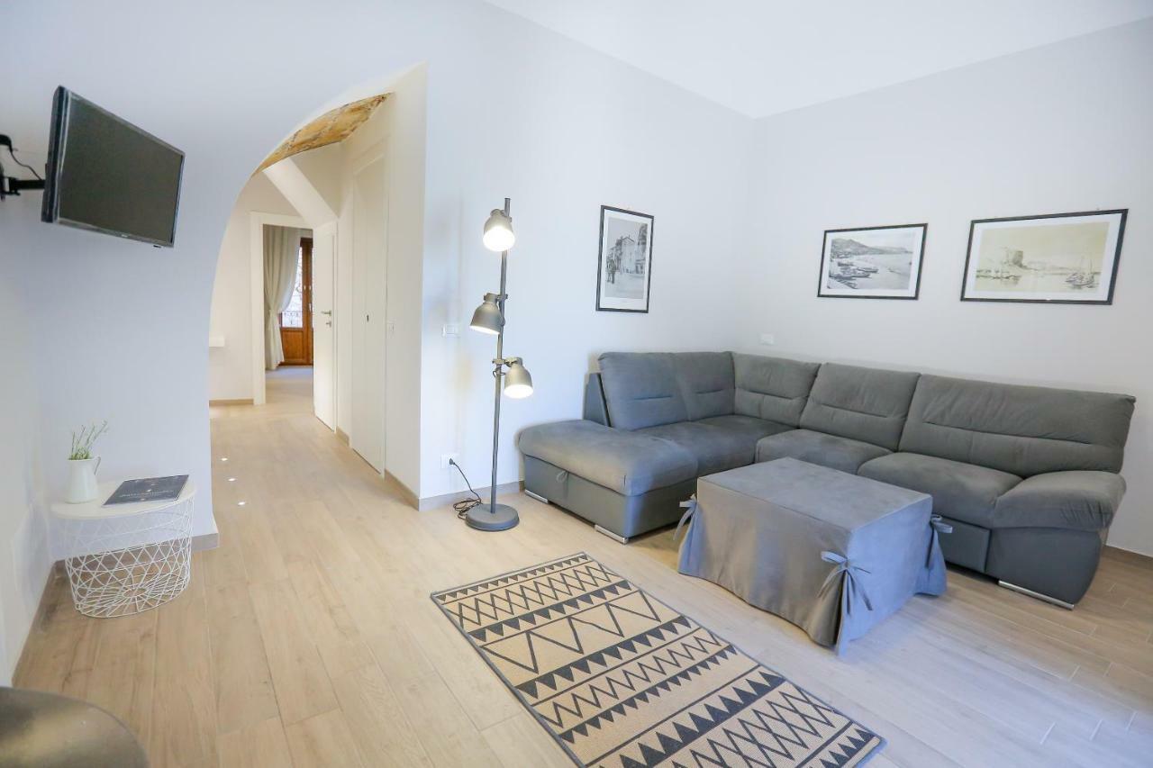 Casa Sul Mare Apartment เชฟาลู ภายนอก รูปภาพ